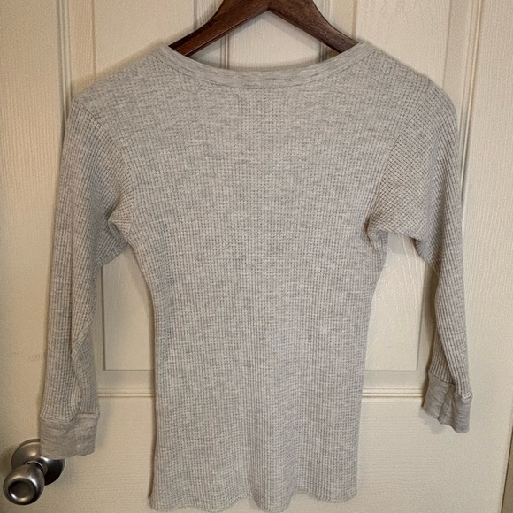 Imogene + Willie Waffle Knit Long Sleeve Tee | Heather Gray | Size XS - Picture 7 of 7